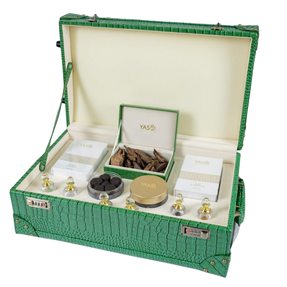 YAS LUXURY TRAVEL BAG